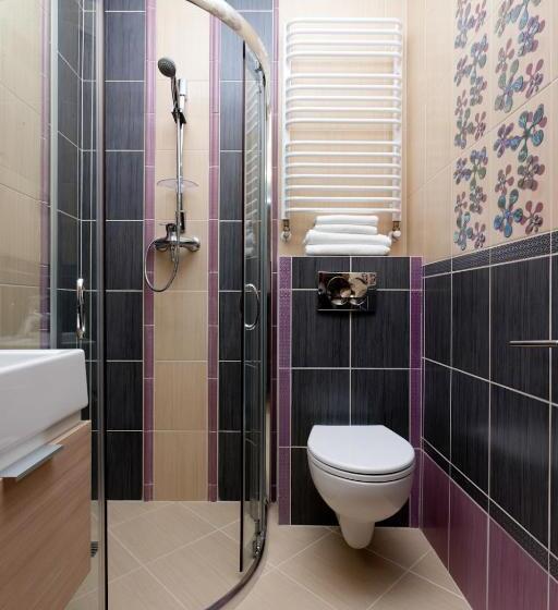 חדר אקונומי, Dw California