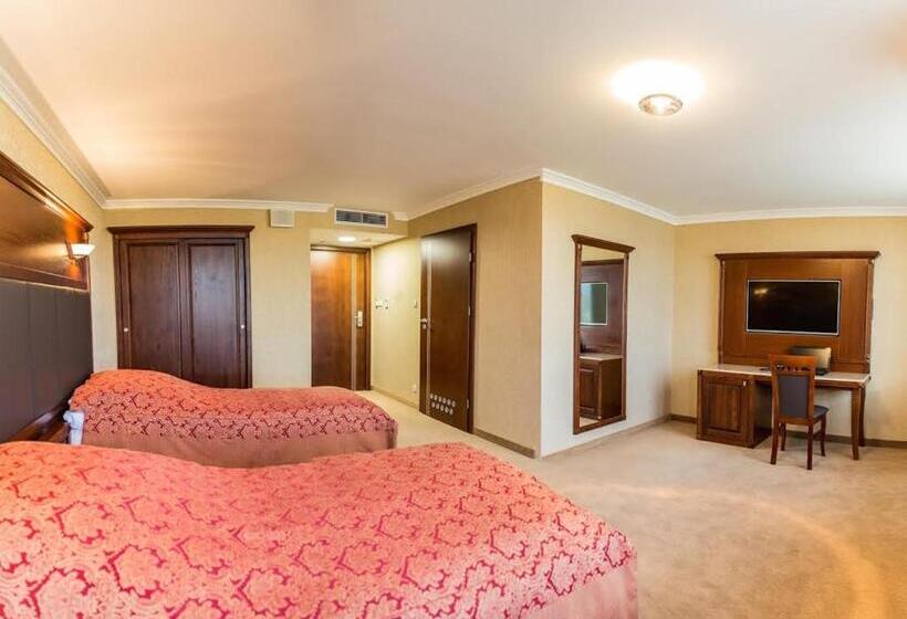 디럭스 룸, Kompleks Restauracyjno Noclegowy Rubikon