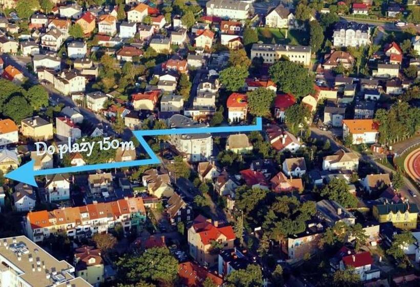 带阳台的三人标准间, Rezydencja 5 Dębów