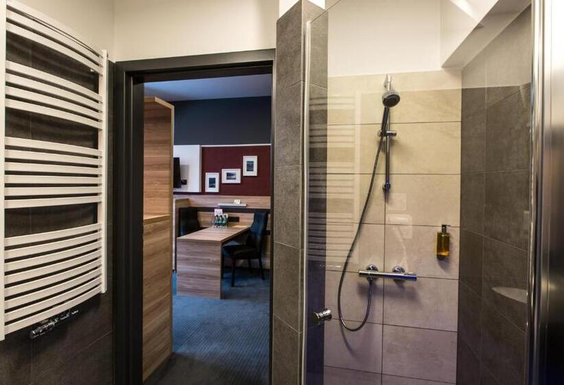 四人高级间, Villa Winterpol