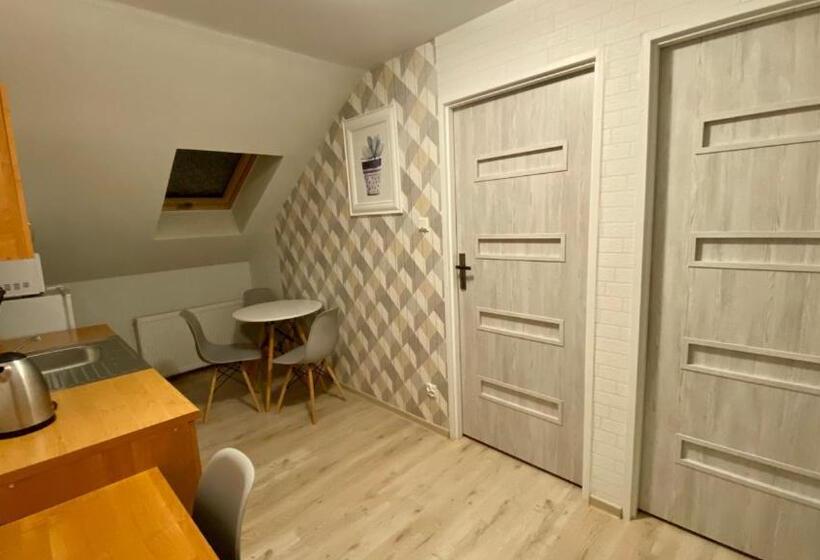 침실 2개 아파트, Willa Justynka