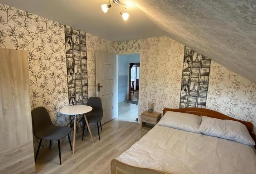 침실 2개 아파트, Willa Justynka