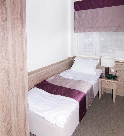 单人基本间, Willa Medica