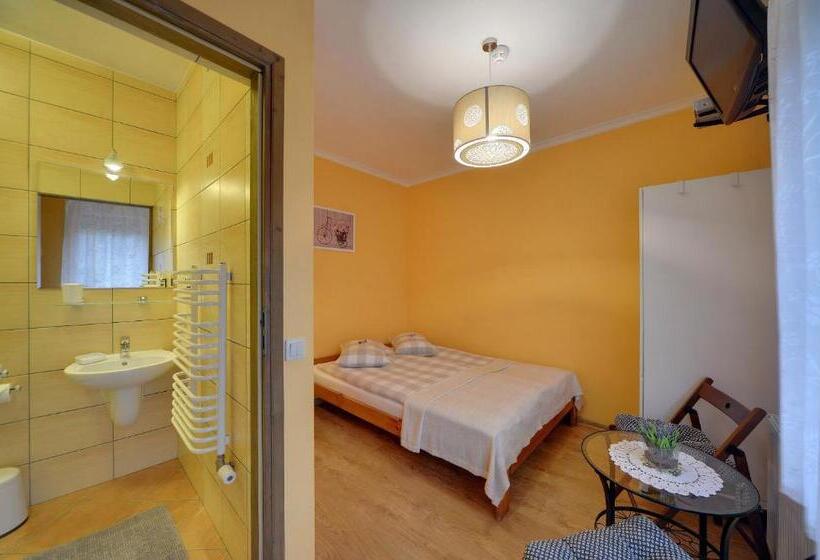 اتاق ساده با بالکن, Willa Pod Czantorią Spa Ustroń