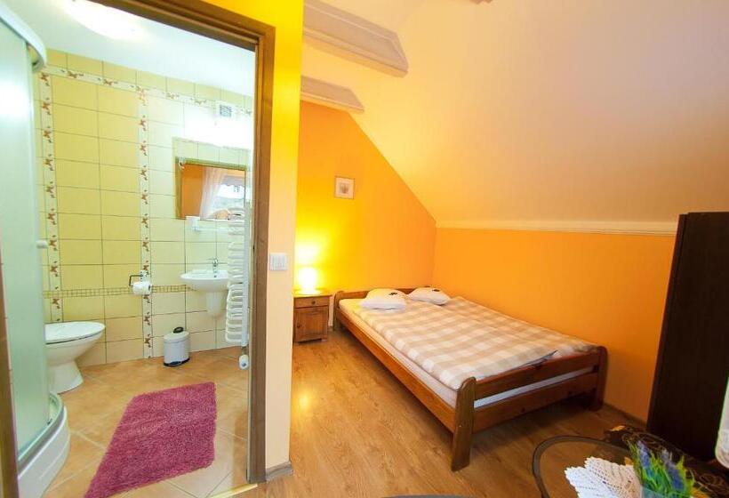 اتاق ساده با بالکن, Willa Pod Czantorią Spa Ustroń