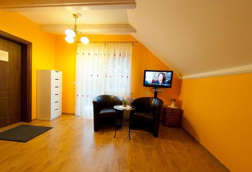 اتاق استاندارد با بالکن, Willa Pod Czantorią Spa Ustroń