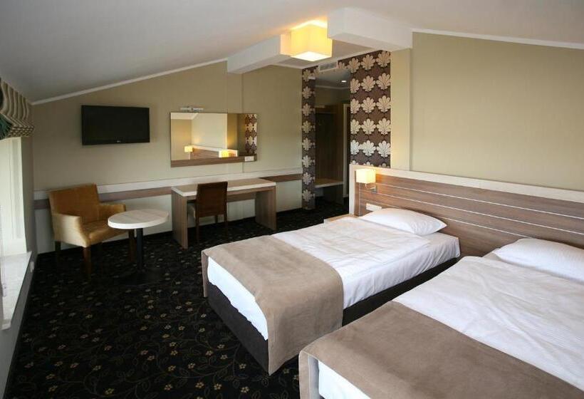 Номер Superior, Delfina