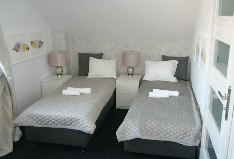 חדר סטנדרט, Drukarnia Smaku