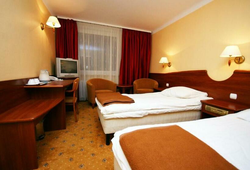 חדר סטנדרט, Kamena