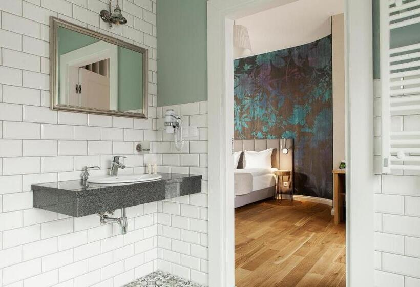 Номер Superior, Leśny Dwór