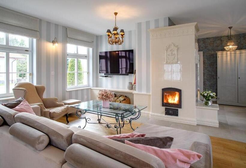 Апартаменты 3 Спальни, Leśny Dwór