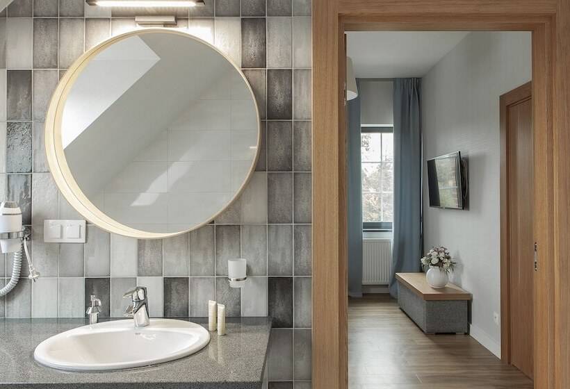 Апартаменты 1 Спальня, Leśny Dwór