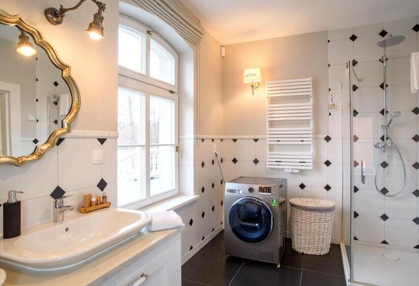 Апартаменты 3 Спальни, Leśny Dwór