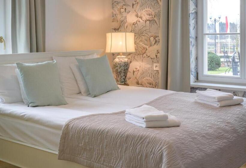 Апартаменты 3 Спальни, Leśny Dwór