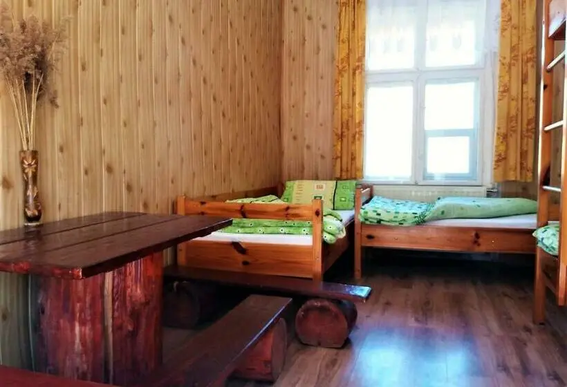 スタンダード４人部屋, Zbójnicki Ostęp