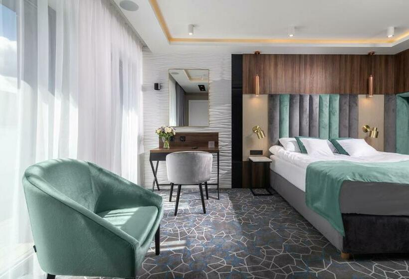 اتاق لوکس با بالکن, Love Sopot Residence