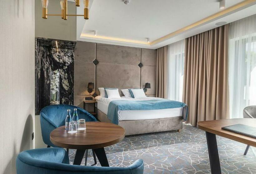 اتاق لوکس با بالکن, Love Sopot Residence