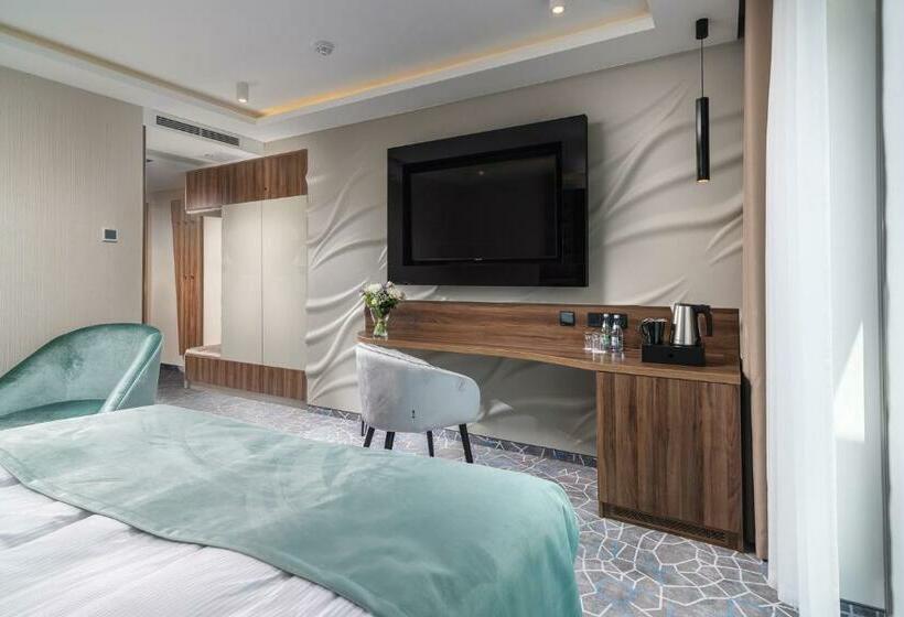 اتاق لوکس با بالکن, Love Sopot Residence