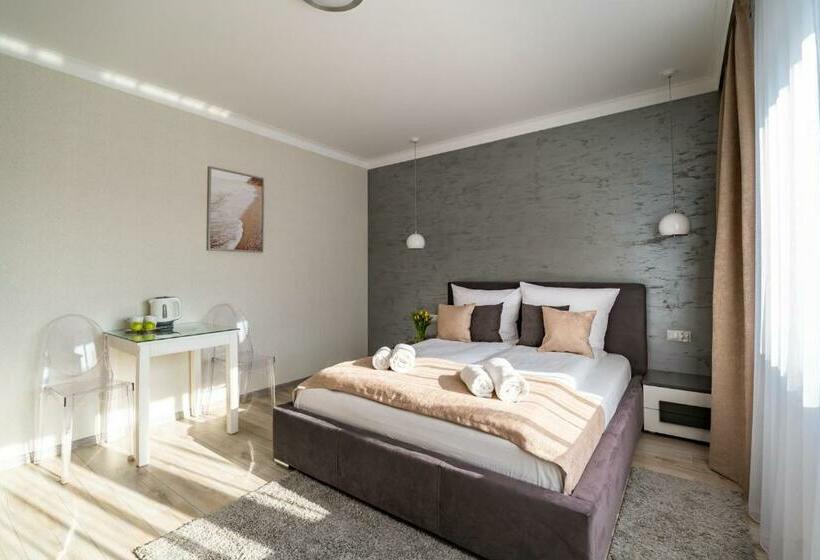 غرفة قياسية, Panorama Park