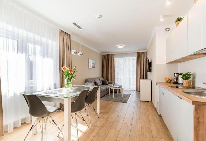 شقة غرفة واحدة, Panorama Park