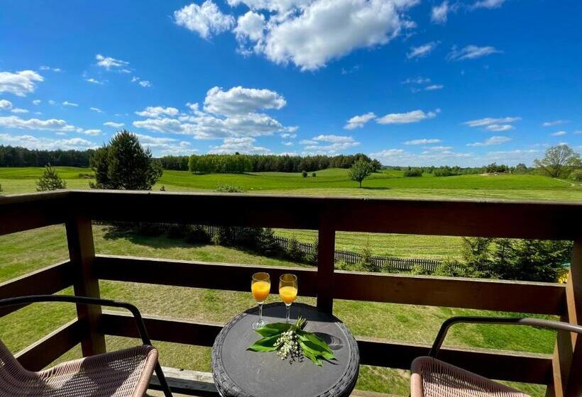 패밀리 룸, Dolina Sarenek