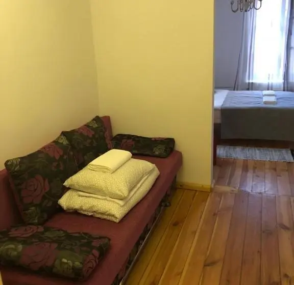 Standard Kolmen Hengen Huone, Kamienica Centrum