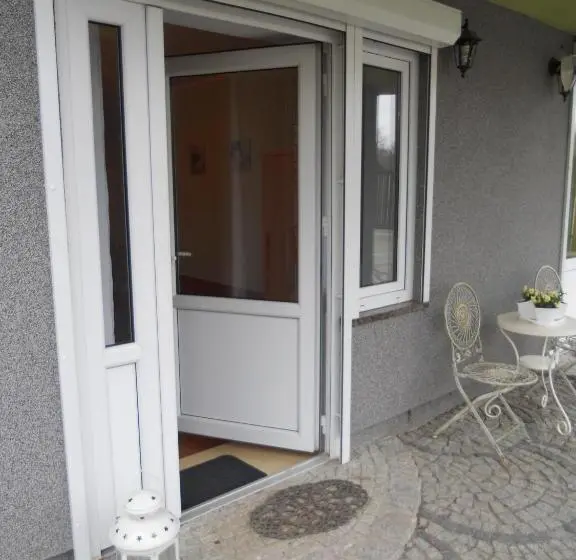 スタンダード４人部屋, Mizerówka Guest House