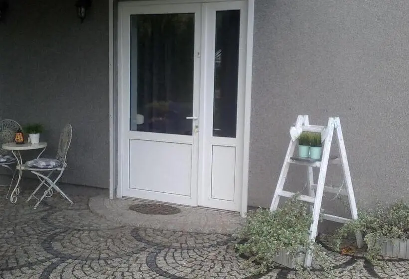 スタンダードルーム, Mizerówka Guest House