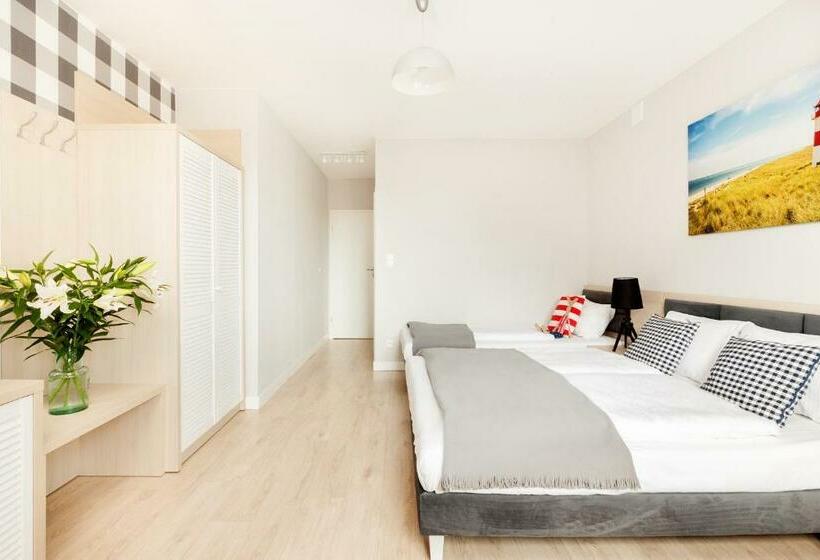 Quarto Quádruplo Estandar, Villa Milla