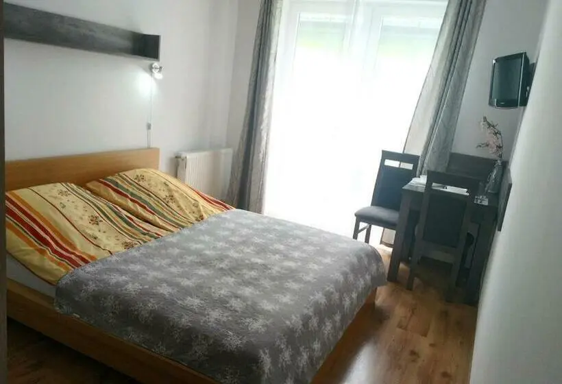 Standard-huone Parveke, Villa Over Lake