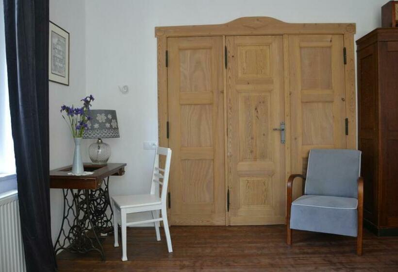 سوییت, Villarada