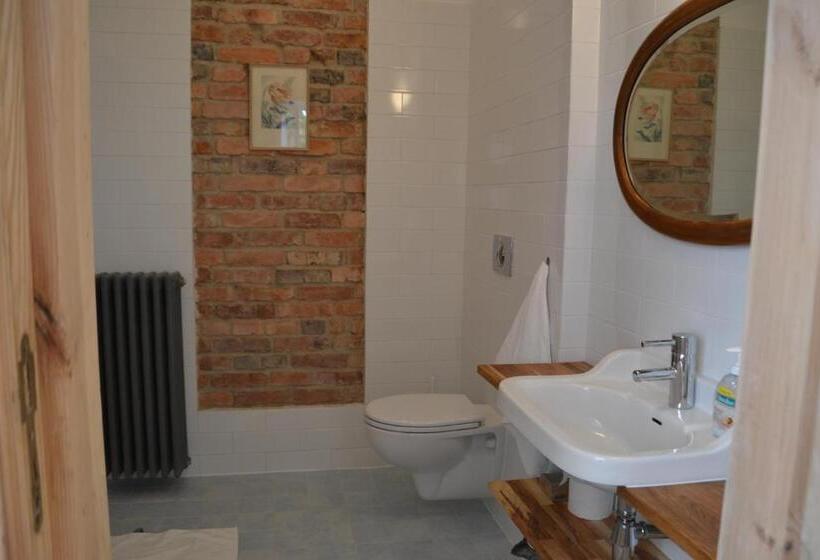 اتاق استاندارد با بالکن, Villarada