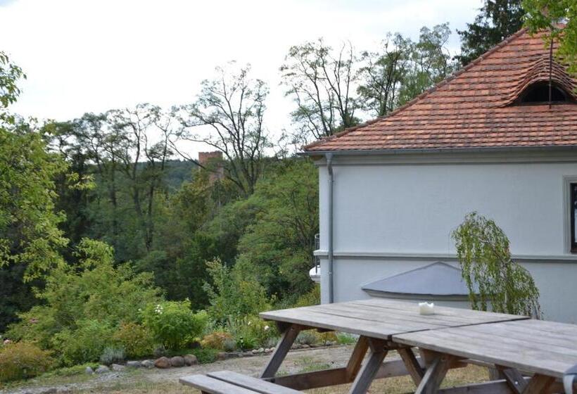 ویلای 1 خوابه, Villarada