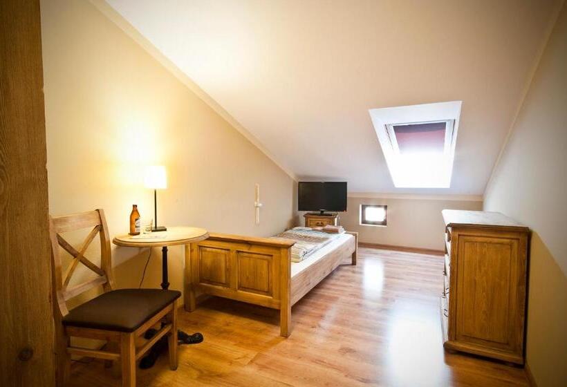 חדר סטנדרט יחיד, Willa Rufina