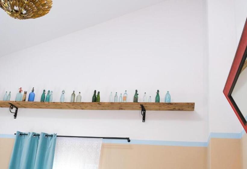 בקתת סופריור בת חדר 1, Willa Rufina