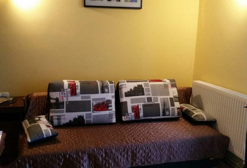 침실 1개 아파트, Za Bukiem