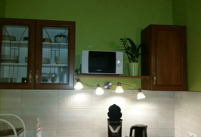 Huoneisto 1 Makuuhuone, Za Bukiem