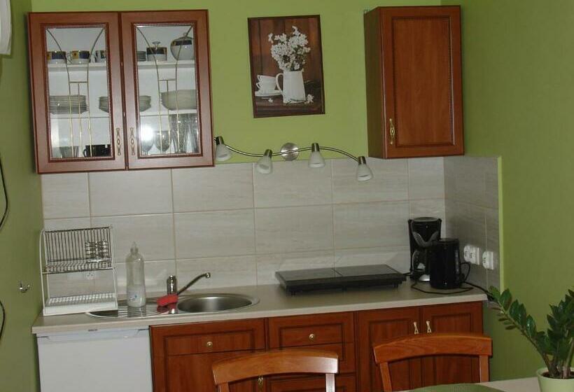 침실 1개 아파트, Za Bukiem