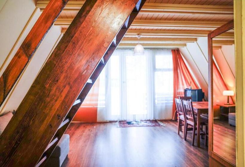 کلبه ییلاقی, Resort Niegocin