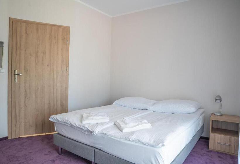 اتاق لوکس, Resort Niegocin