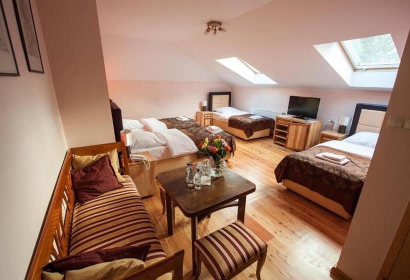 四人标准间, Siedem Drzew