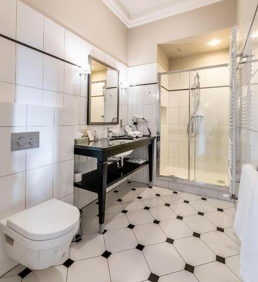 חדר דלוקס, Zamek Karpniki Schloss Fischbach