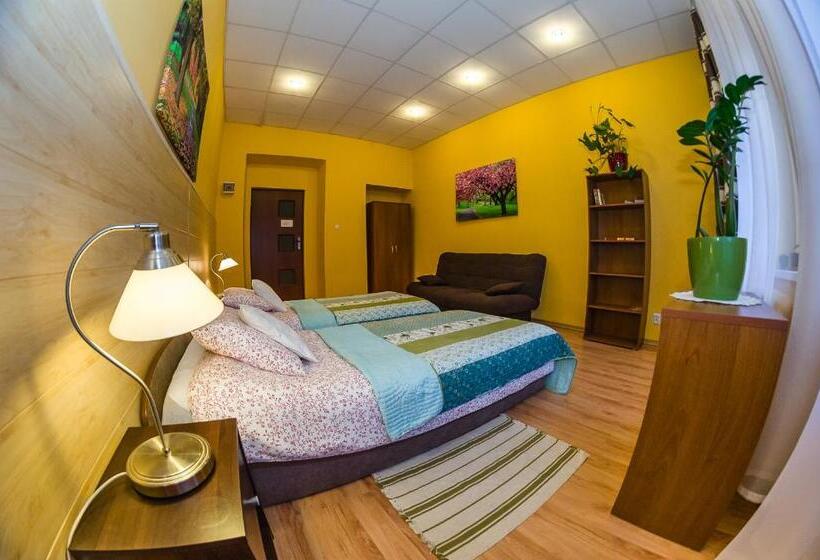 Номер Стандарт Трехместный, Kamienica