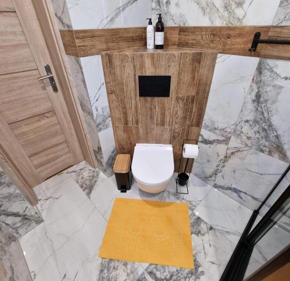 חדר סטנדרטי לשלושה עם נוף, Irena