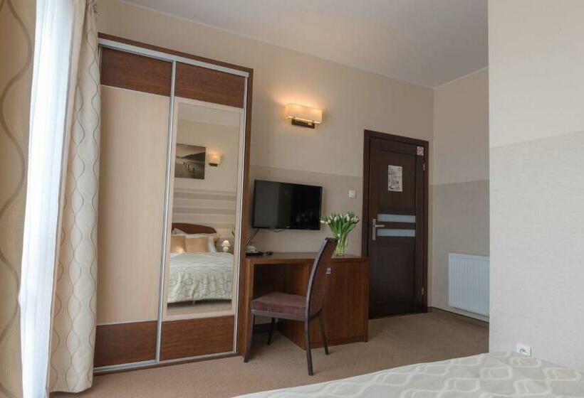 غرفة قياسية فردية, Leszczynowy Dworek