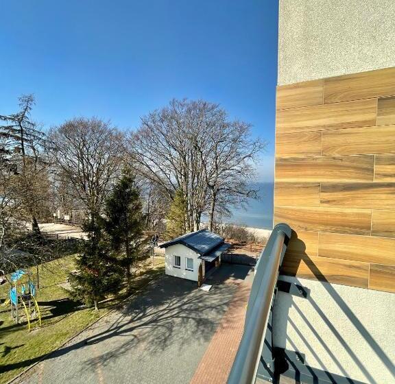 اتاق استاندارد, Oå›rodek Promenada Faleza