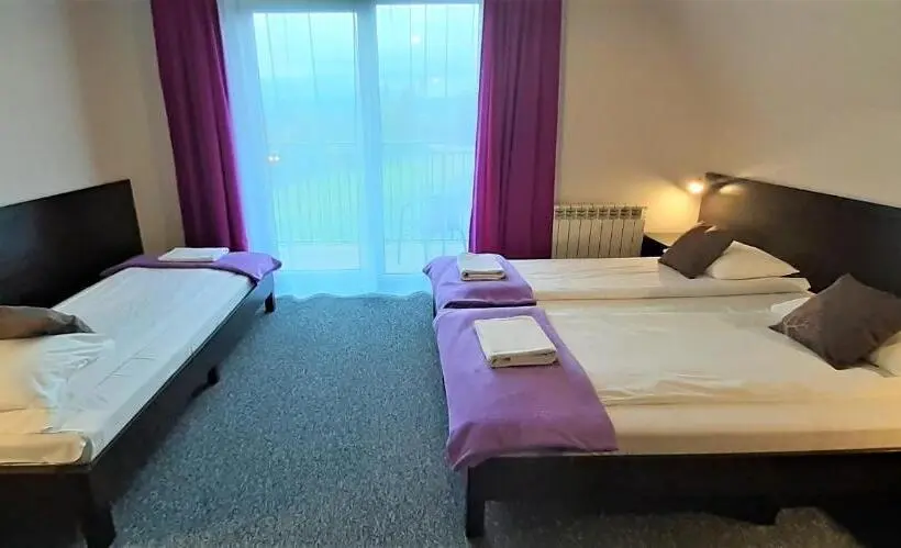 Standard Kolmen Hengen Huone, Willa Na Olczańskim Wierchu