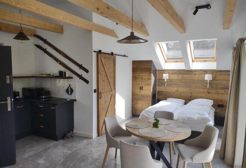 استودیوی لوکس, Willa Panorama Spa