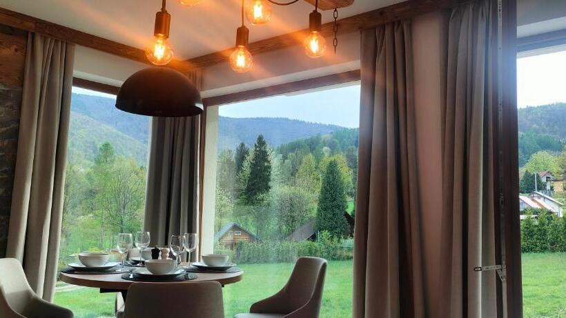 استودیوی لوکس, Willa Panorama Spa