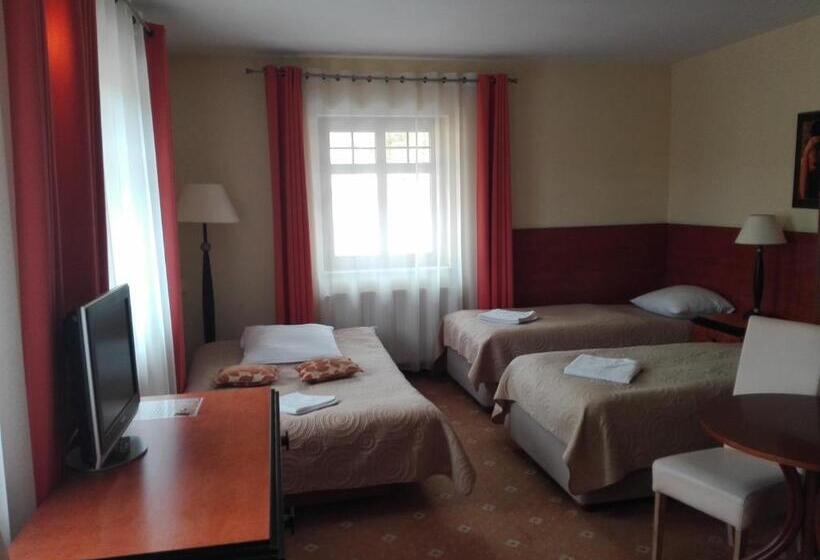 غرفة قياسية رباعية, Willa Pod Gwiazdami & Spa